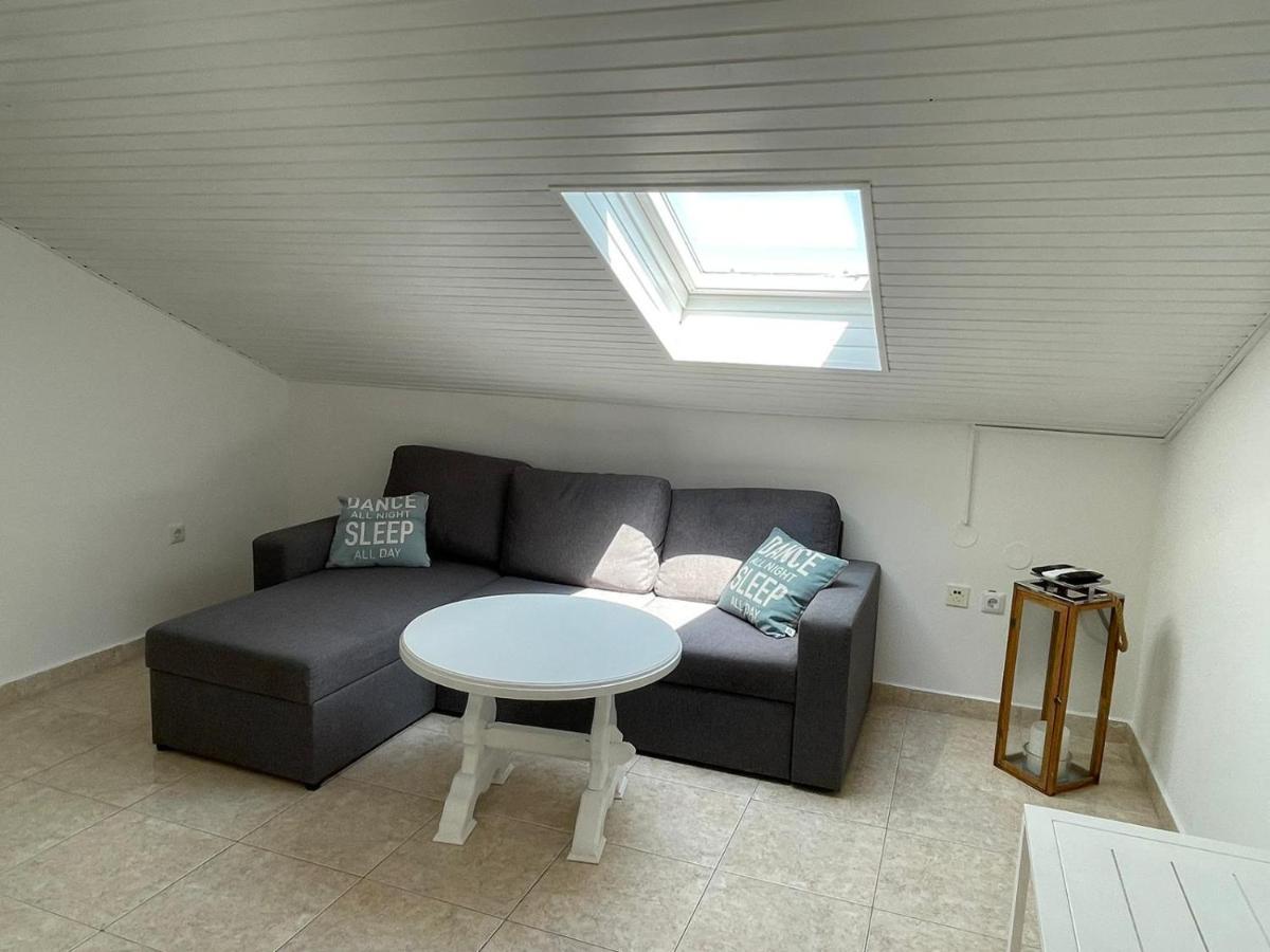 Apartmani Ira Vir Exteriér fotografie