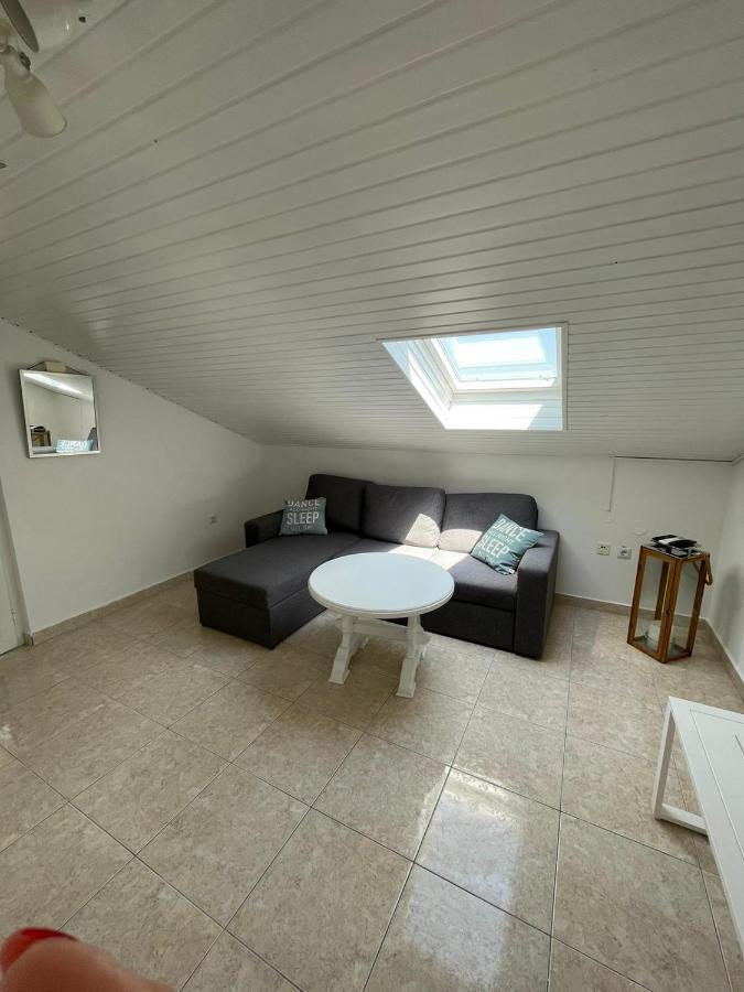 Apartmani Ira Vir Exteriér fotografie