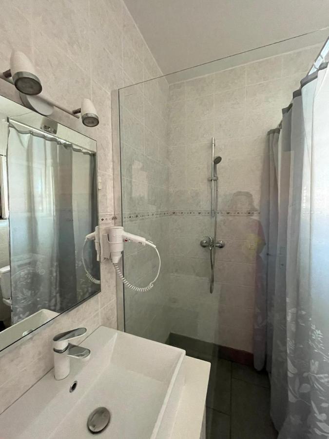 Apartmani Ira Vir Exteriér fotografie
